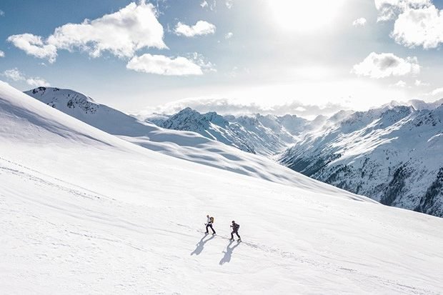Кто первый заберется на гору, тот успешен